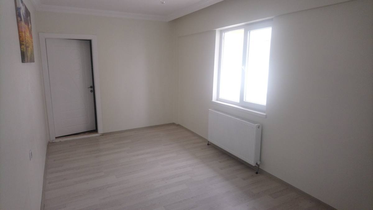 KEMAX EMLAK'TAN MERKEZDE ARAKAT 3+1 DAİRE