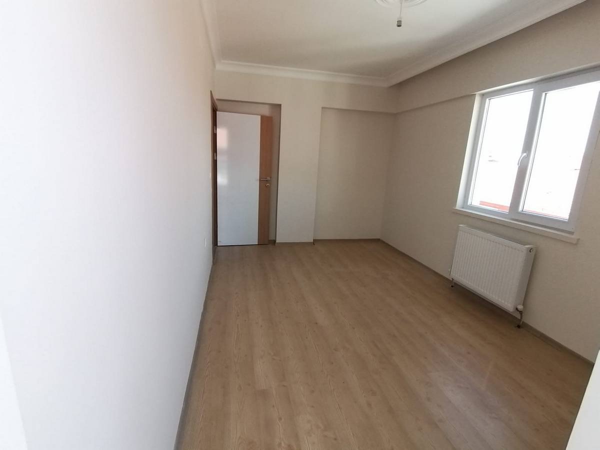 KEMAX EMLAK'TAN MERKEZDE FULL YAPILI 4+1DAİRE
