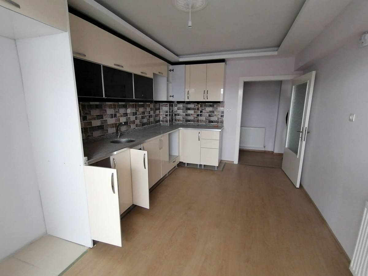 KEMAX EMLAK TAN MUHTEŞEM MANZARALI FULL YAPILI DAİRE