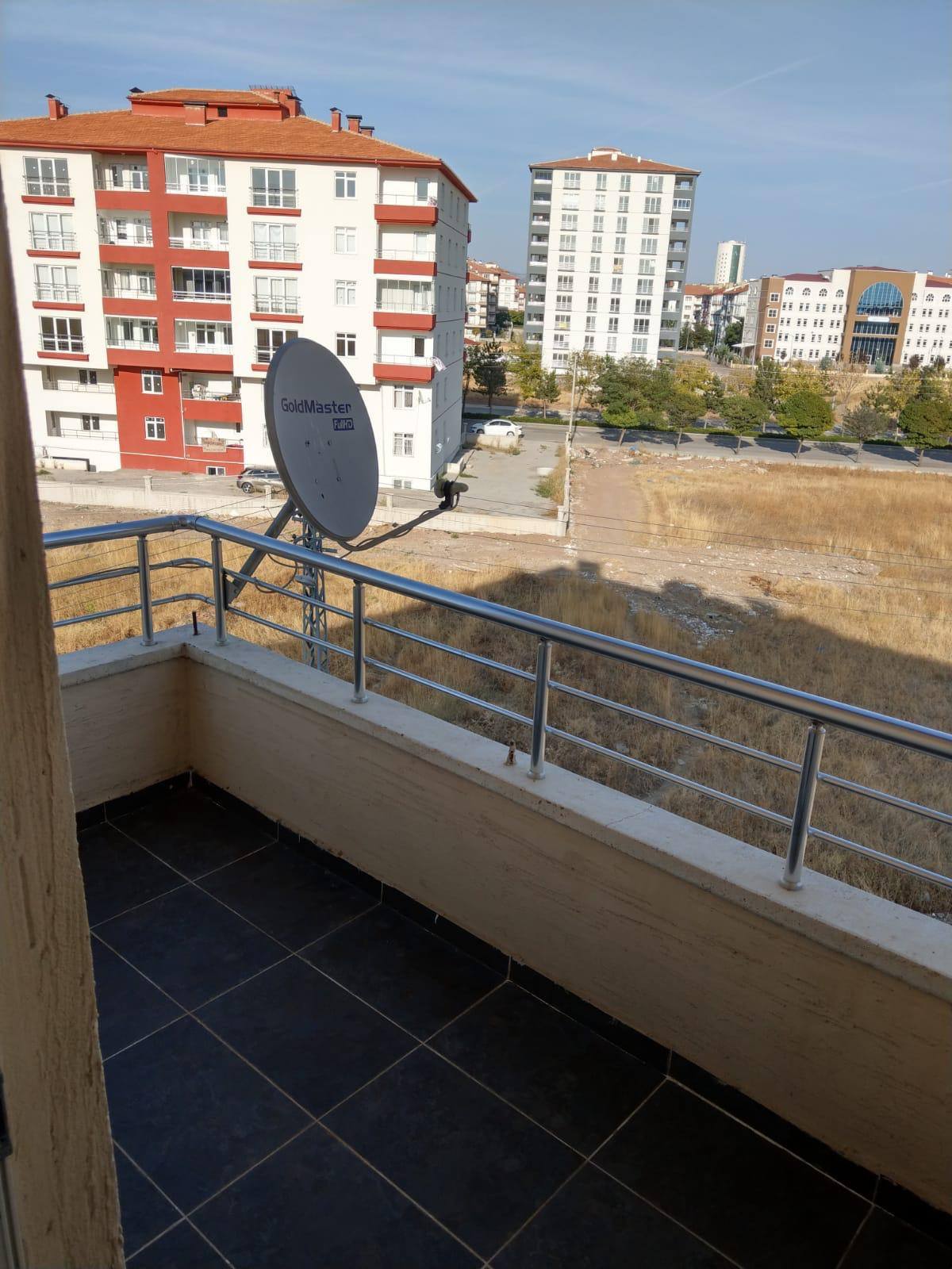 KEMAX EMLAK'TAN ARA KAT 3+1 DAİRE